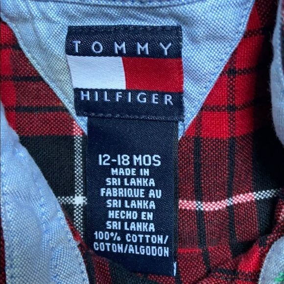 🍭6/$30 Tommy Hilfiger Plaid Buttondown - 12-18 m - Picture 2 of 8